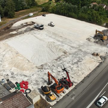 Démolition d'un bâtiment commercial et construction magasin ALDI