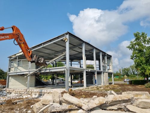 Démolition des bâtiments